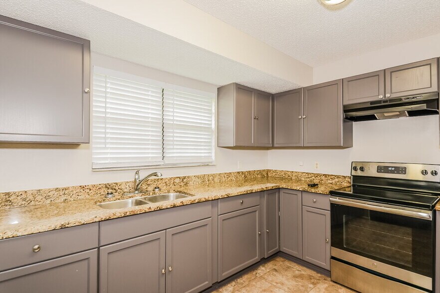 Building Photo - 4122 Bula Ln