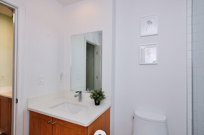 Building Photo - 4471 Hillside Ct
