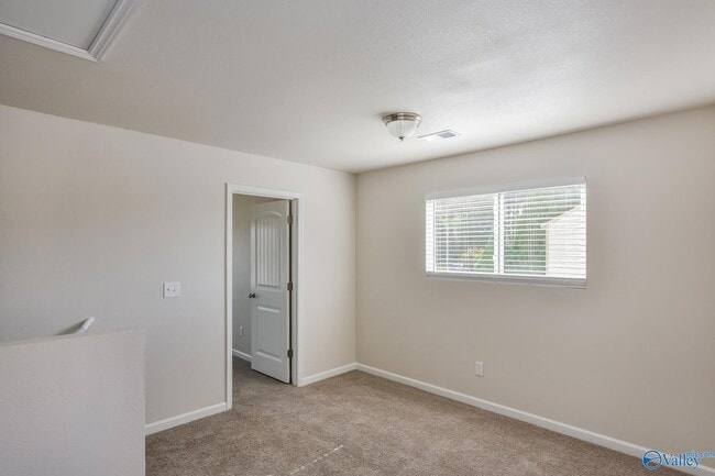 Building Photo - 123 Fire Fly Ln