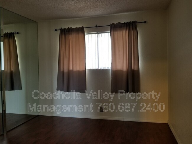 Building Photo - 2875 N Los Felices Rd