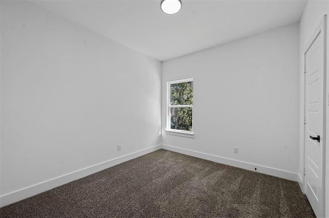 Building Photo - 5424 Bourquin St