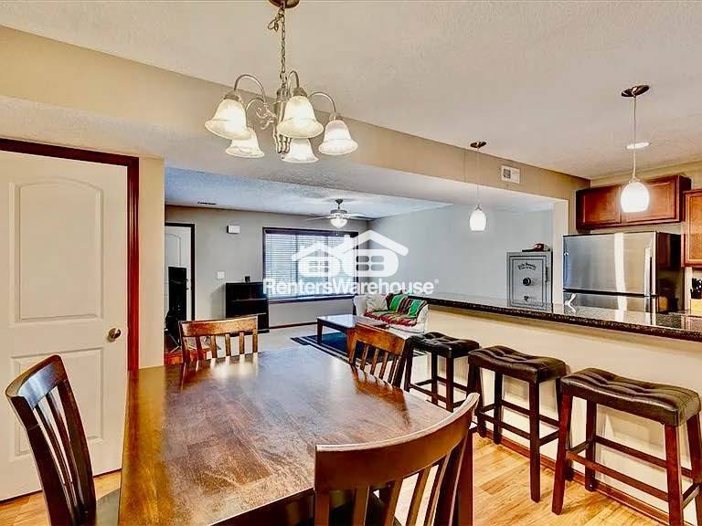 Building Photo - 1207 NE 7th Ln