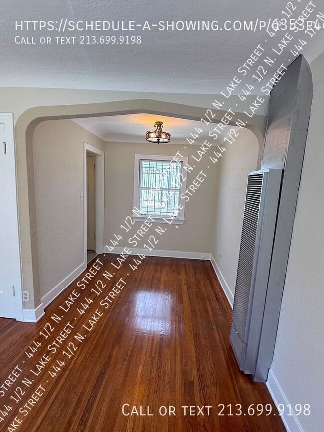 Building Photo - 444 1/2 N. Lake Street-