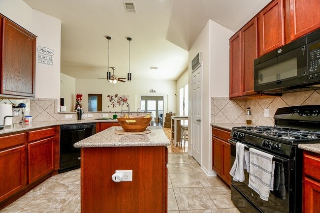 Building Photo - 15462 Signal Ridge Way