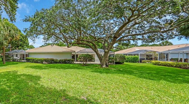 Building Photo - 7904 Chapman Oak Ct