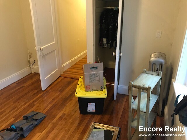 Building Photo - 9 Egremont Rd