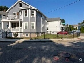 Building Photo - 15 Quimby St
