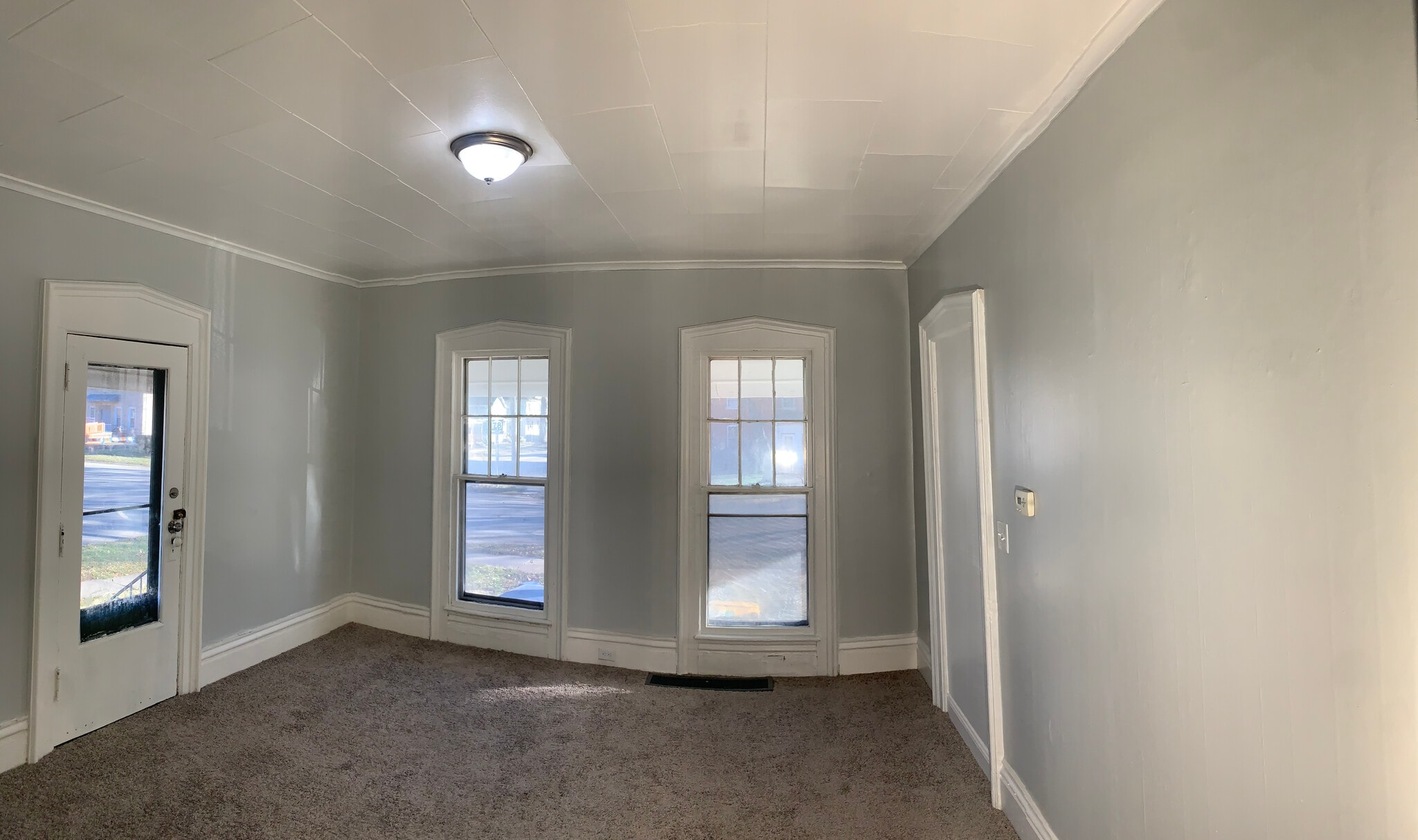 Building Photo - 131 Caledonia St