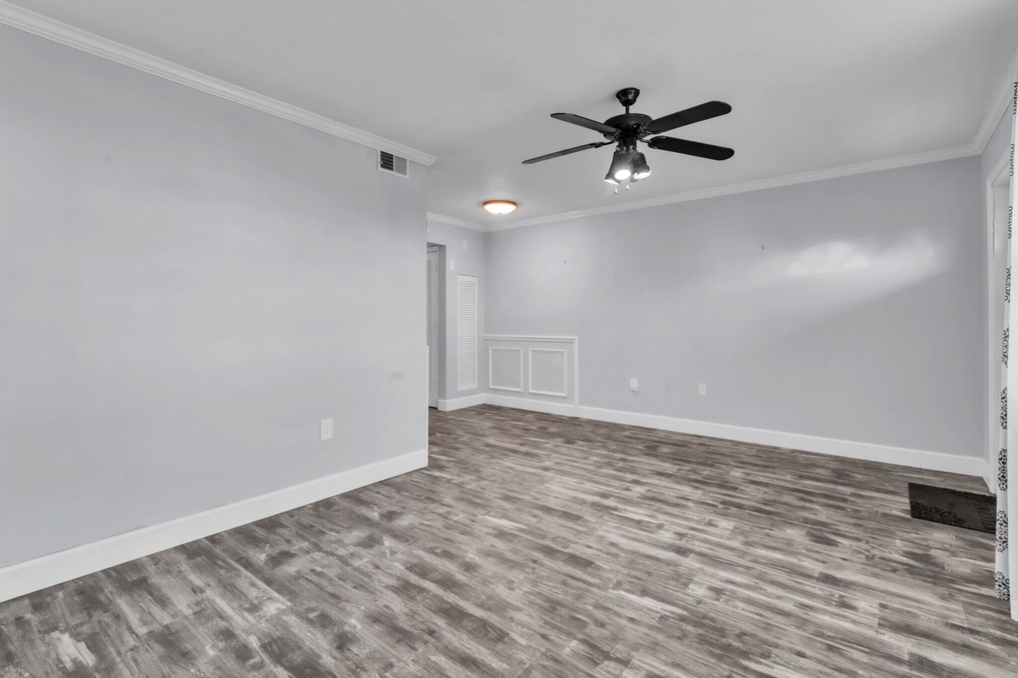 Living Room - 5850 18th St N