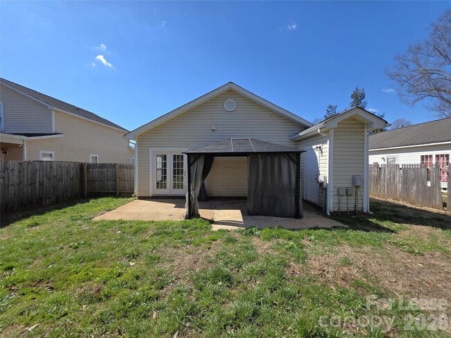 Building Photo - 2023 Heywood Ave