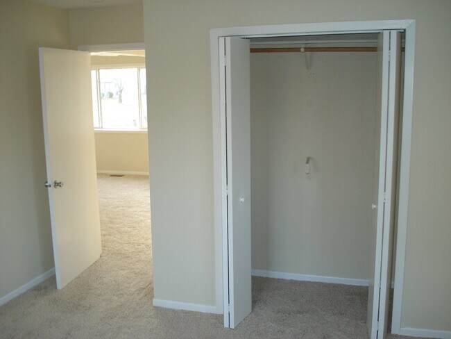 Building Photo - Three Bedroom One Bath Home Available May 10th