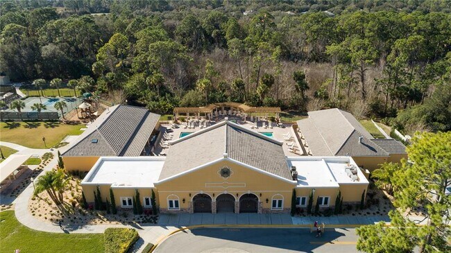 Building Photo - 13 Village View Dr