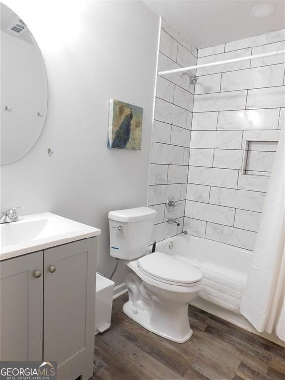 Building Photo - 213 Claire Dr SE