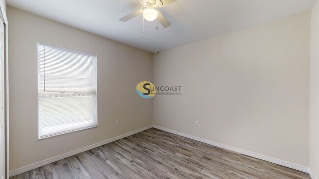 Building Photo - 13624 SW 61st Cir
