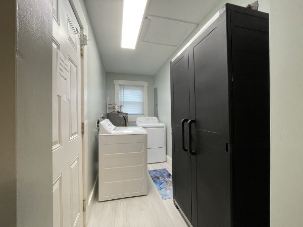 Building Photo - 202 Shasteen St