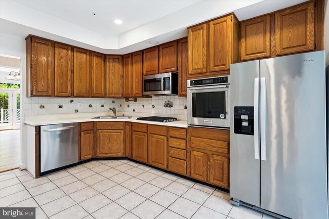 Building Photo - 15738 Cherry Blossom Ln