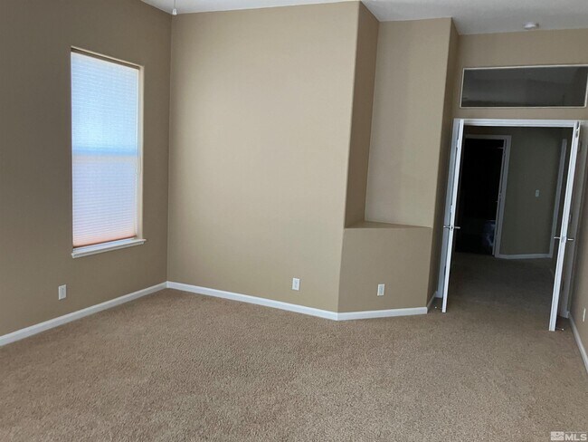 Building Photo - 2135 Kingman Ct