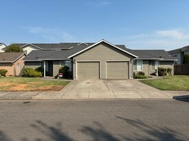 Building Photo - 338 Lost Creek Ct N