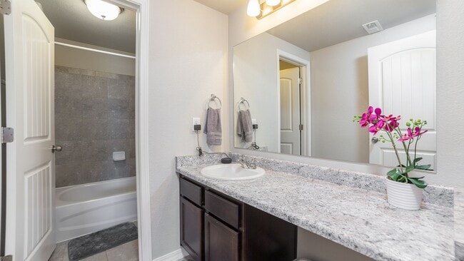 Building Photo - 8141 Misty Moon Dr