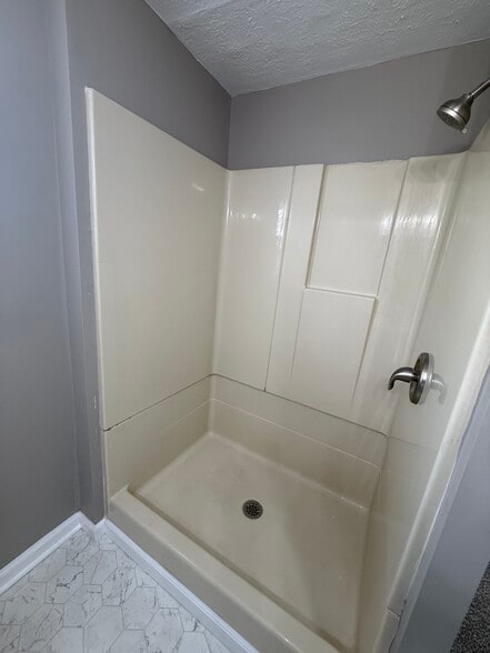 Building Photo - 159 Dry Valley Rd