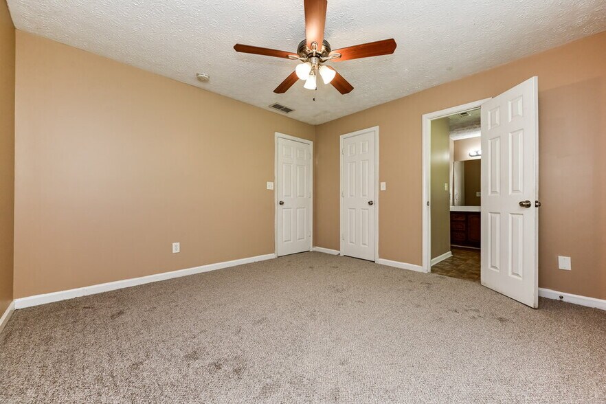 Building Photo - 160 Willow Shoals Dr