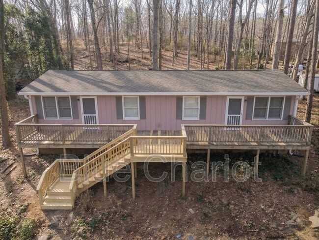 Building Photo - 1705 Smith Level Rd