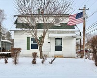 Building Photo - 1021 E Indiana Ave