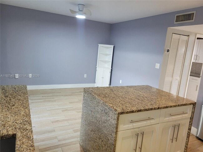 Building Photo - 1325 NW 123rd Terrace