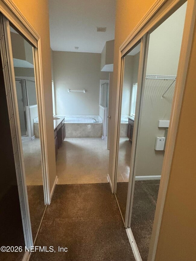 Building Photo - 2439 Woodstork Ct