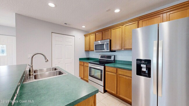 Building Photo - 234 Johnson Ave