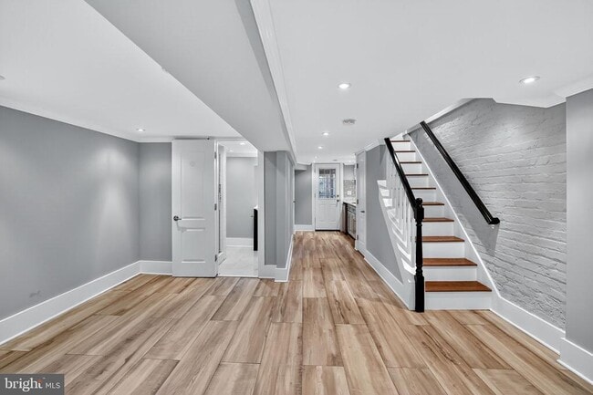 Building Photo - 1959 H St NE