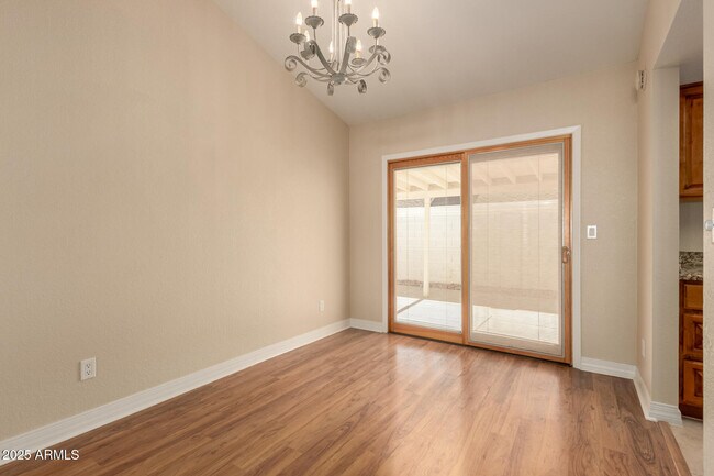 Building Photo - 3329 E Siesta Ln