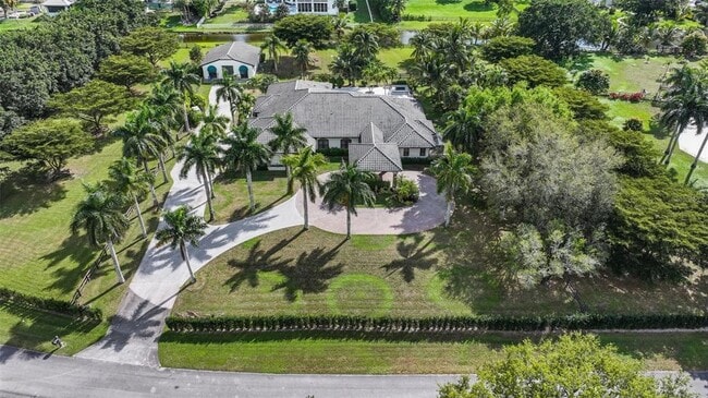 Building Photo - 10630 El Caballo Ct