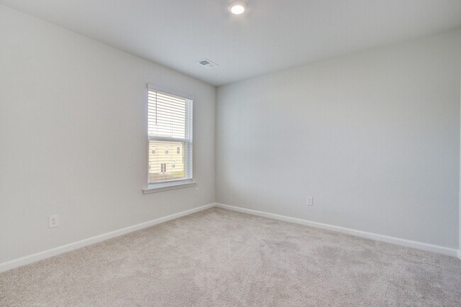 Building Photo - 311 Bear Paw Ln