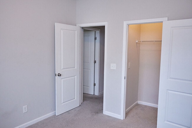 Building Photo - 7687 Volion Dr