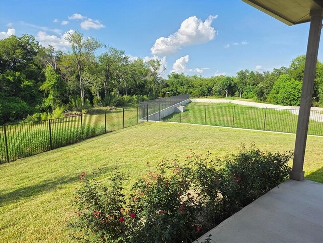 Building Photo - 600 C-Bar Ranch Trl