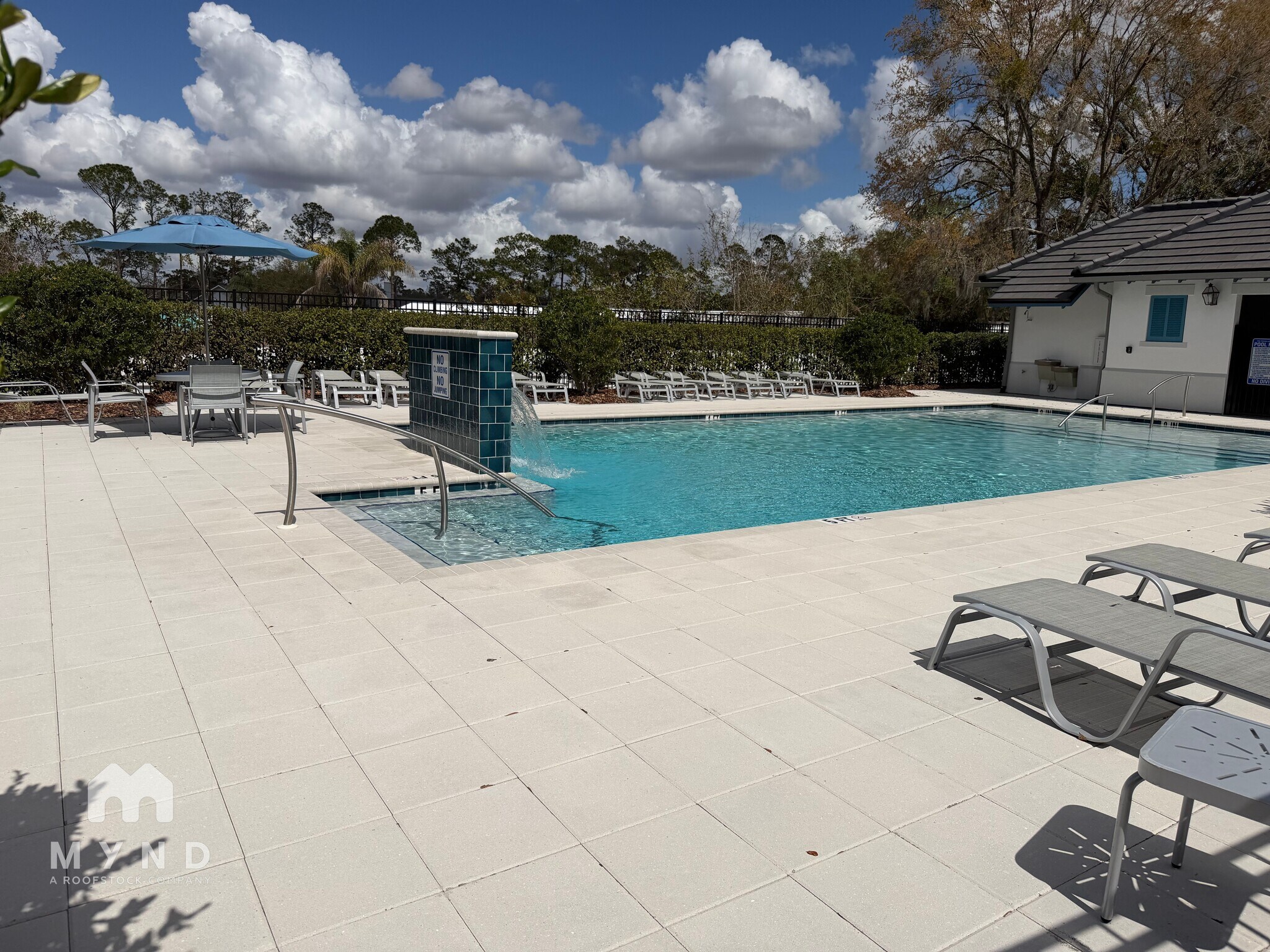 Building Photo - 6046 Shiner St