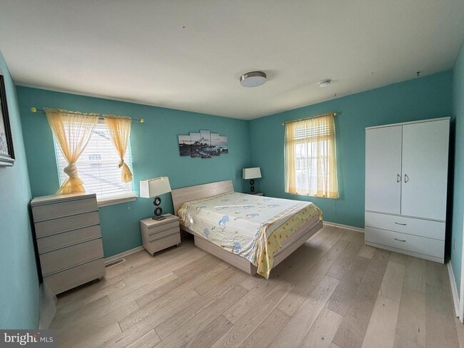Building Photo - 104 Apley Dr
