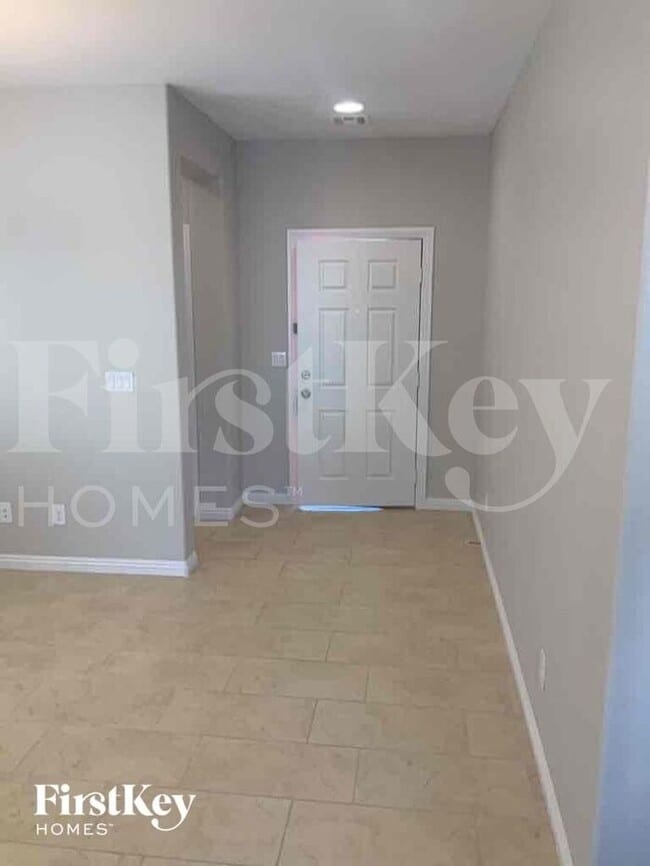 Building Photo - 9146 Island Wolf Ave