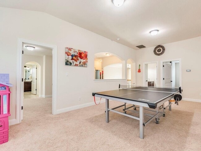 Building Photo - 5720 Viejo Dr
