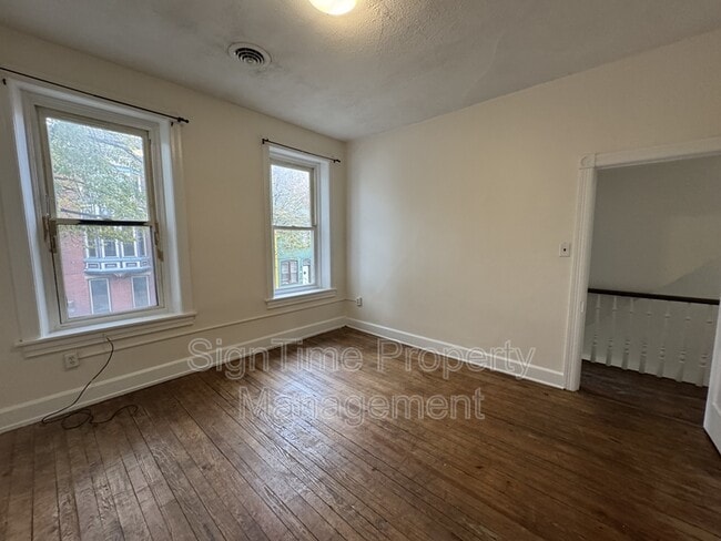 Building Photo - 40-42 East Franklin Street - 1