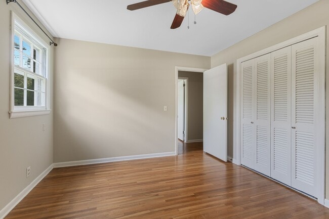 Building Photo - 4815 Danby Dr