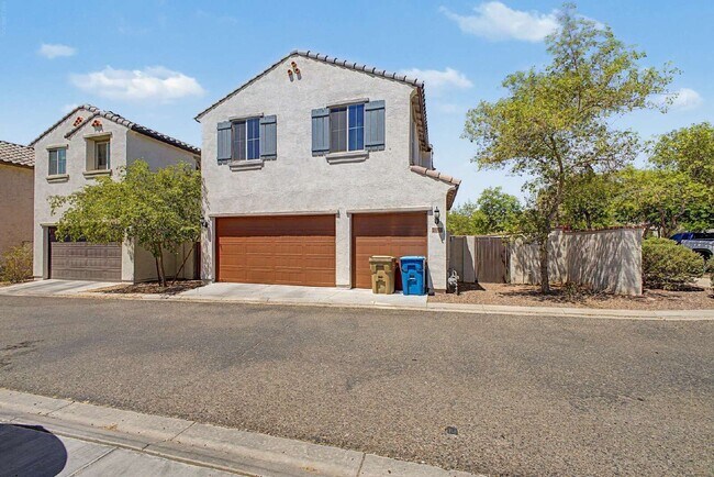 Building Photo - 20515 W Maiden Ln