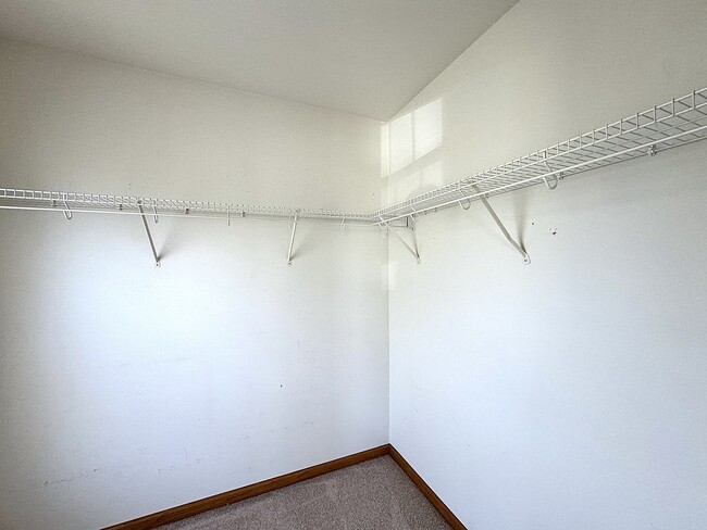 Building Photo - 4127 Klatt St