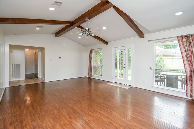 Building Photo - 14206 Ella Lee Ln