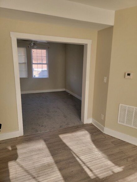 Building Photo - 3447 Juneway