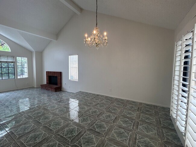 Building Photo - 3068 Prado Ln