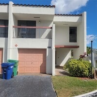 Building Photo - 6699 Racquet Club Dr