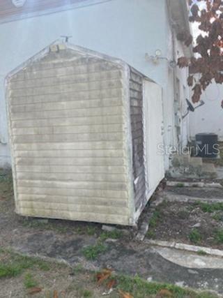 Building Photo - 312 Milakee Ave