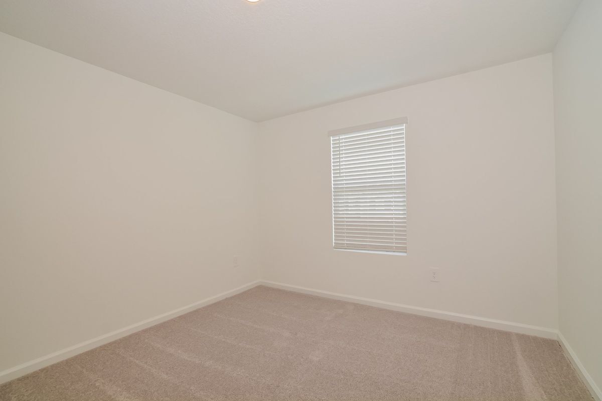 Building Photo - 1558 Jessica Blvd